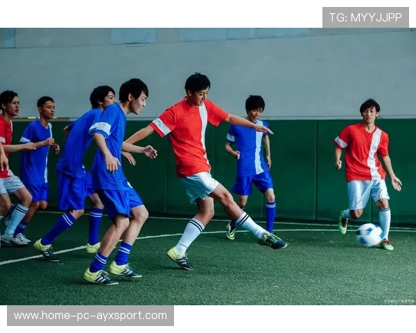 青训成果,爆发新赛季希望——新一代足球力量崛起之路 青训成果,爆发新赛季希望——新一代足球力量崛起之路