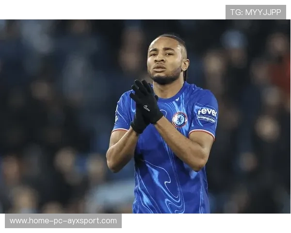 切尔西前场连续压迫，恩昆库造出整场最佳时机