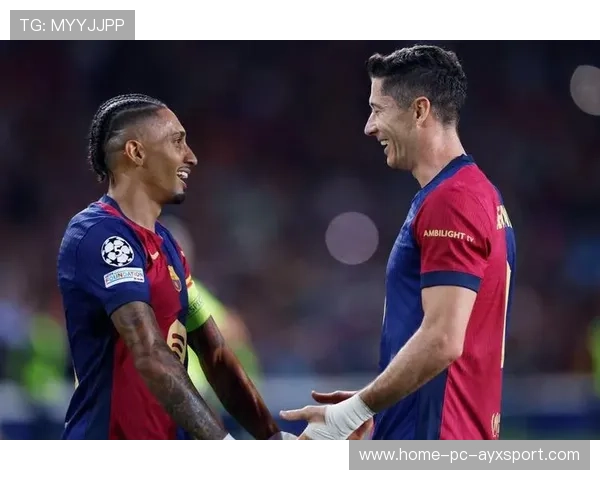 拉菲尼亚门前补射巴萨赢球在望